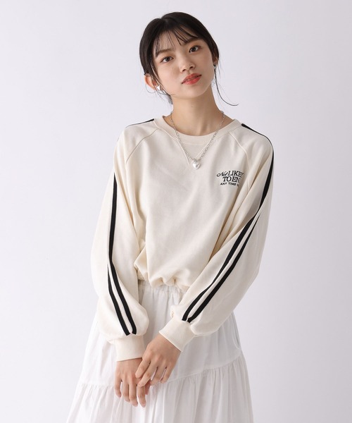 repipi armario(レピピ アルマリオ)の「サイドラインショートスウェット(スウェット・キッズ・グレー/チャコールグレー/アイボリー/ホワイト・SMALL/MEDIUM/LARGE)」の2枚目の写真