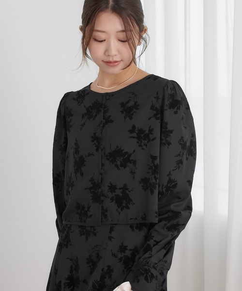soie by apres jour mignon（ソワバイアプレジュールミニョン）の「【soie by apres jour mignon】フロッキー2WAYブラウス【セットアップ可能】【ZOZOTOWN限定アイテム】（シャツ/ブラウス・レディース・ブラック/アイボリー・MEDIUM/SMALL）」の3枚目の写真