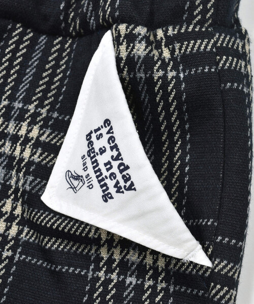 SLAP SLIP(スラップスリップ)の「【お揃い】チェック柄ジャガードパンツ(80~120cm)(その他パンツ・キッズ・ブラック系その他/ブルー系その他2/ベージュ系その他・120cm/80cm/100cm/90cm/110cm)」の22枚目の写真