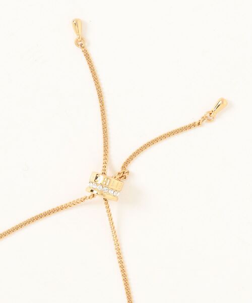 CHARLES & KEITH（チャールズ & キース）の「Gabine ガビーヌ スワロフスキークリスタルネックレス（ネックレス・レディース・シルバー/ゴールド系その他/ゴールド・FREE）」の16枚目の写真