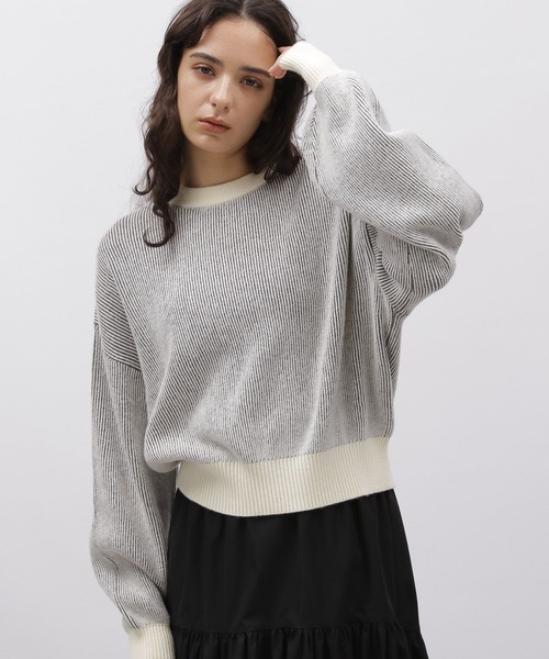 LAKOLE（ラコレ）の「配色アゼプルオーバー / 977356（ニット/セーター・レディース・ブラック/ライトイエロー/ブルー/ベージュ・SMALL/MEDIUM）」の4枚目の写真