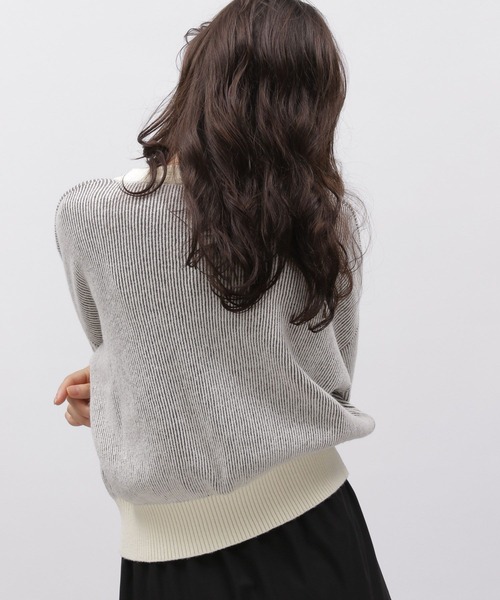 LAKOLE（ラコレ）の「配色アゼプルオーバー / 977356（ニット/セーター・レディース・ブラック/ライトイエロー/ブルー/ベージュ・SMALL/MEDIUM）」の16枚目の写真