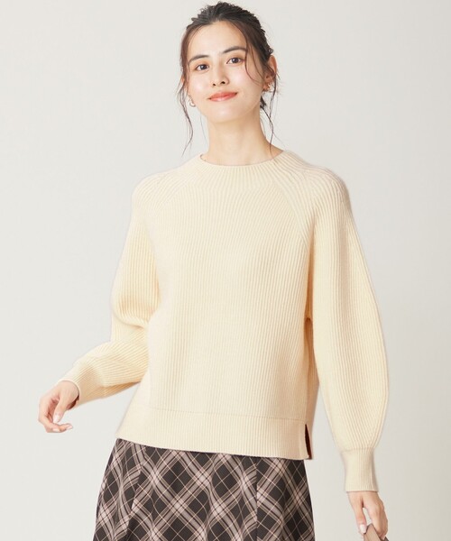 ANY SIS(エニィスィス)の「【大人百花掲載 ヨンアさん着用】冬のシャルマン ラグランスリーブ ニット(ニット/セーター・レディース・ブラック系/ライラック系/ダルブルー系/ライトグリーン系/ピンク系/アイボリー系・0)」の1枚目の写真