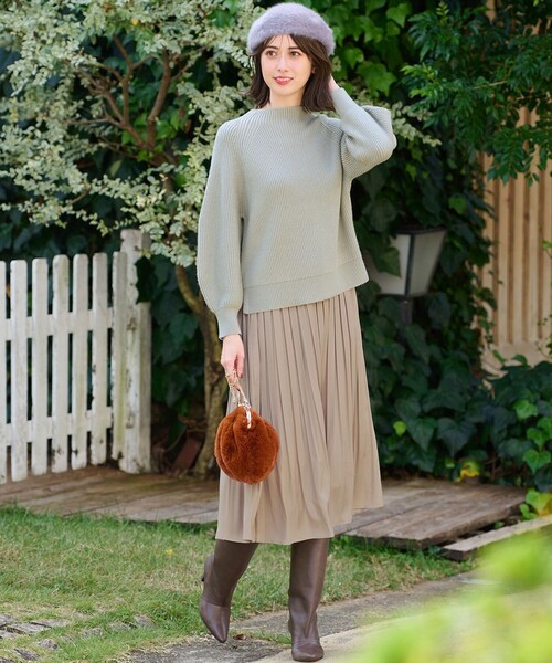 ANY SIS(エニィスィス)の「【大人百花掲載 ヨンアさん着用】冬のシャルマン ラグランスリーブ ニット(ニット/セーター・レディース・ブラック系/ライラック系/ダルブルー系/ライトグリーン系/ピンク系/アイボリー系・0)」の12枚目の写真