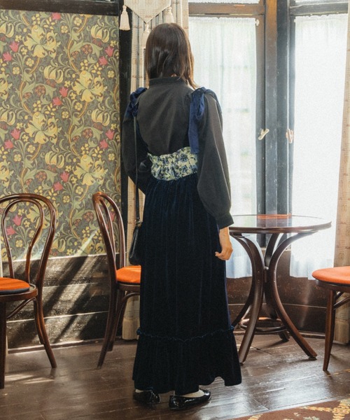 kutir（クティール）の「【クティールとレトロ】ゴブランベロアキャミワンピース（ワンピース・レディース・ブラウン/レッド/ネイビー・MEDIUM/LARGE/SMALL）」の11枚目の写真