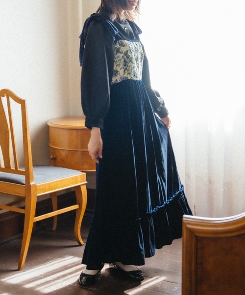 kutir（クティール）の「【クティールとレトロ】ゴブランベロアキャミワンピース（ワンピース・レディース・ブラウン/レッド/ネイビー・MEDIUM/LARGE/SMALL）」の8枚目の写真