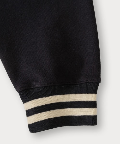 Dickies(ディッキーズ)の「【DICKIES/ディッキーズ】ワンポイント刺繍&ミニワッペンリブラインハーフジップスウェット/プルオーバー/ビッグシルエット/裏起毛(スウェット・メンズ・ホワイト/チャコールグレー/アッシュグレー/ブラック/ネイビー/アイボリー/ダークネイビー・M/L/XL)」の17枚目の写真