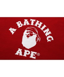 A Bathing Ape フード付きスウェット レッド M イラスト ロゴ アベイシングエイプA BATHING APE クラシックカレッジロゴ
