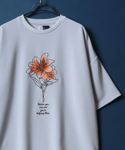 ANPAS（アンパス）の「Amunzen Flower Embroidery T-shirt/梨地 フラワー刺繍 オーバーサイズ Tシャツ 半袖（Tシャツ/カットソー・メンズ・ブラック系その他/ブラック系その他2/グレー系その他/ホワイト系その他/グレー系その他2/ホワイト系その他2・L/M）」の6枚目の写真