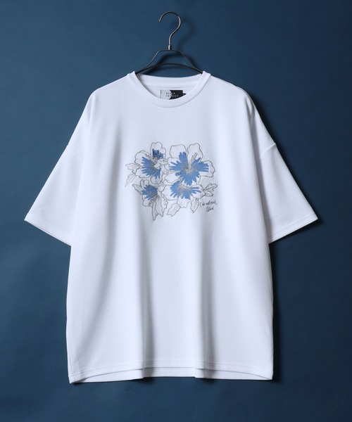 ANPAS（アンパス）の「Amunzen Flower Embroidery T-shirt/梨地 フラワー刺繍 オーバーサイズ Tシャツ 半袖（Tシャツ/カットソー・メンズ・ブラック系その他/ブラック系その他2/グレー系その他/ホワイト系その他/グレー系その他2/ホワイト系その他2・L/M）」の16枚目の写真