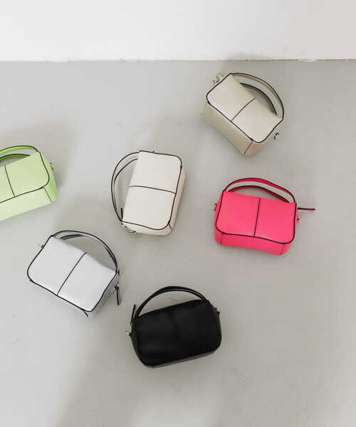 SENSE OF PLACE by URBAN RESEARCH(センスオブプレイスバイアーバンリサーチ)の「2WAYセンターシームプチショルダーバッグ(ショルダーバッグ・レディース・シルバー/アイボリー/ピンク/ブラック/ミント/ゴールド・ONE)」の18枚目の写真