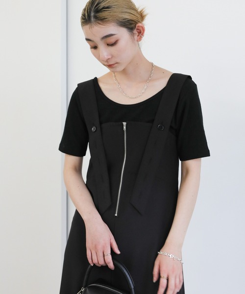 select MOCA(セレクトモカ)の「ファスナーフレアジャンスカ(ジャンパースカート・レディース・ブラック/グレイッシュベージュ・MEDIUM/SMALL/LARGE)」の5枚目の写真