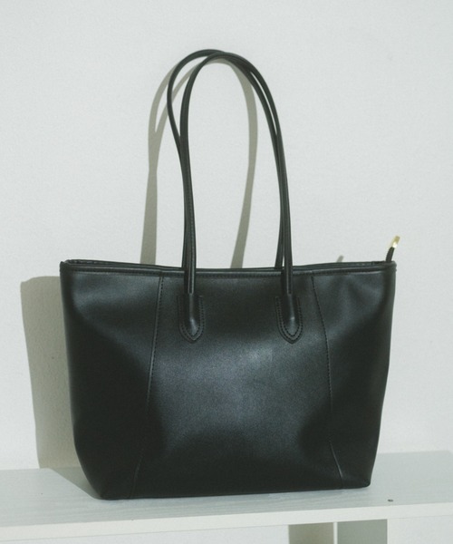 VANNIE U(ヴァニーユー)の「フェイクレザートートバッグ/A4対応/リクルートバッグ(トートバッグ・レディース・ブラック/ブラウン・FREE)」の13枚目の写真