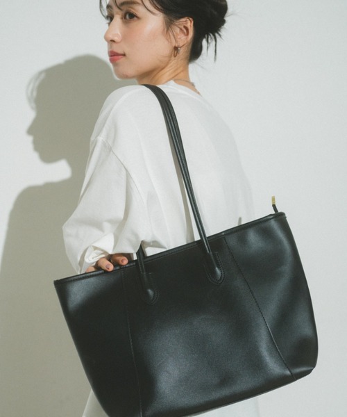 VANNIE U(ヴァニーユー)の「フェイクレザートートバッグ/A4対応/リクルートバッグ(トートバッグ・レディース・ブラック/ブラウン・FREE)」の14枚目の写真