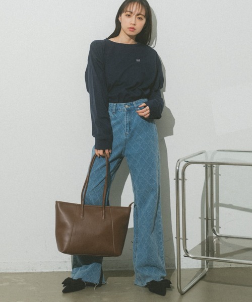 VANNIE U(ヴァニーユー)の「フェイクレザートートバッグ/A4対応/リクルートバッグ(トートバッグ・レディース・ブラック/ブラウン・FREE)」の4枚目の写真