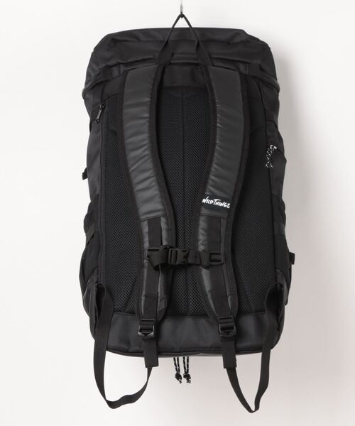 LOWRYS FARM（ローリーズファーム）の「WILDTHINGSスクエア　944331（バックパック/リュック・メンズ・ブラック/ネイビー・FREE）」の6枚目の写真