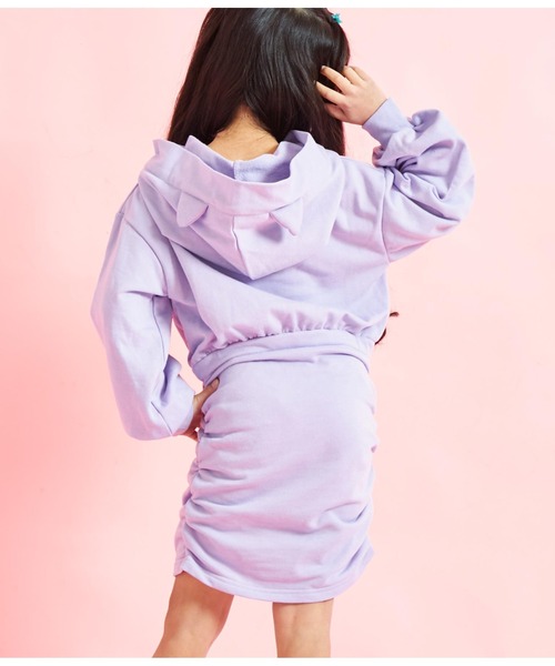 ANAP kids（アナップキッズ）の「ねこ耳フード付きミニ裏毛ワンピース（ワンピース・キッズ・オフホワイト/ラベンダー/サックスブルー・110cm/120cm/130cm）」の5枚目の写真