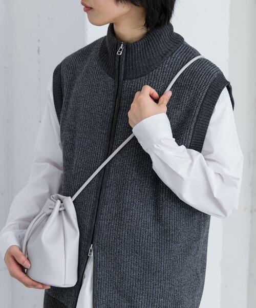 SENSE OF PLACE by URBAN RESEARCH（センスオブプレイスバイアーバンリサーチ）の「フェイクレザー2WAYキンチャクバッグ（ショルダーバッグ・メンズ・ブラック/ミント/ブルー/ライトベージュ・ONE）」の22枚目の写真