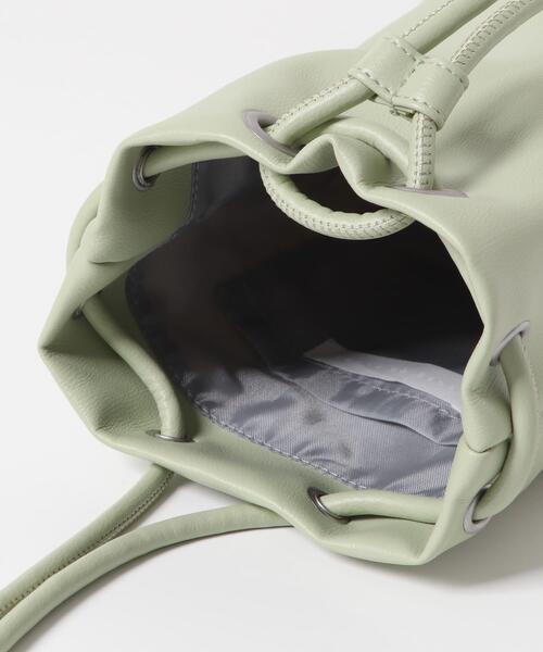 SENSE OF PLACE by URBAN RESEARCH（センスオブプレイスバイアーバンリサーチ）の「フェイクレザー2WAYキンチャクバッグ（ショルダーバッグ・メンズ・ブラック/ミント/ブルー/ライトベージュ・ONE）」の11枚目の写真