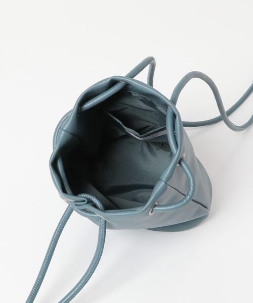 SENSE OF PLACE by URBAN RESEARCH（センスオブプレイスバイアーバンリサーチ）の「フェイクレザー2WAYキンチャクバッグ（ショルダーバッグ・メンズ・ブラック/ミント/ブルー/ライトベージュ・ONE）」の5枚目の写真