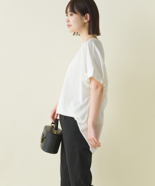 OMNES（オムネス）の「接触冷感レーヨンナイロン袖タックプルオーバ半袖（Tシャツ/カットソー・レディース・ブラック/ホワイト/ブラウン/ホワイト系その他/ブルー系その他/グリーン/キャメル/ネイビー/ラベンダー/グレー・FREE）」の12枚目の写真