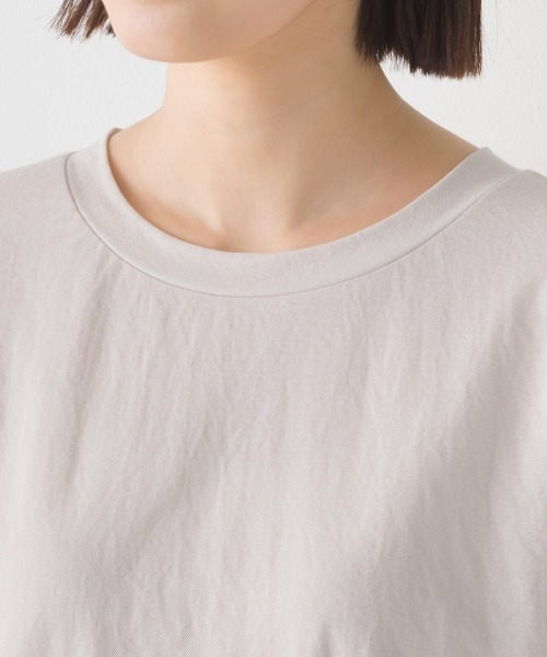 OMNES(オムネス)の「接触冷感レーヨンナイロン袖タックプルオーバ半袖(Tシャツ/カットソー・レディース・ブラック/ホワイト/ブラウン/ホワイト系その他/ブルー系その他/グリーン/キャメル/ネイビー/ラベンダー/グレー・FREE)」の12枚目の写真