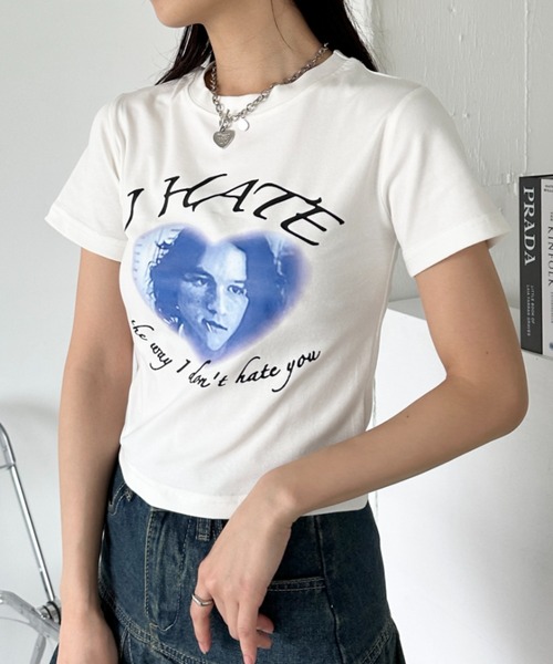 CLEA(クレア)の「ハートフォトプリント コンパクト半袖チビT(Tシャツ/カットソー・レディース・ブラック/ホワイト・M)」の5枚目の写真