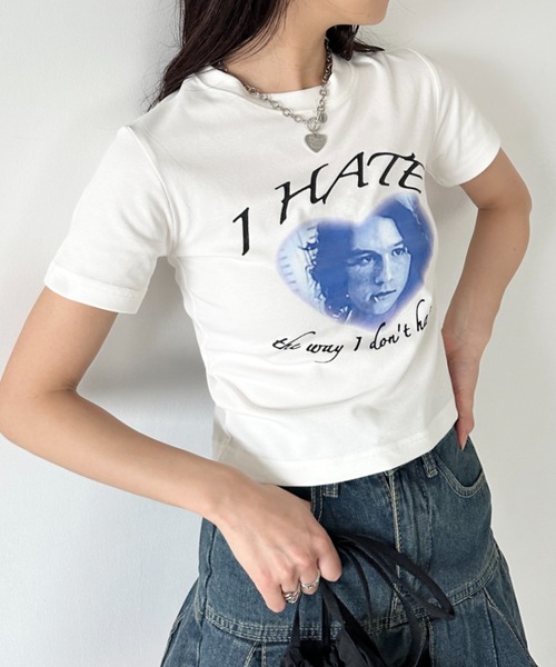 CLEA(クレア)の「ハートフォトプリント コンパクト半袖チビT(Tシャツ/カットソー・レディース・ブラック/ホワイト・M)」の7枚目の写真