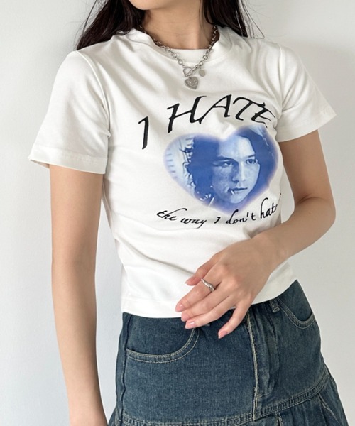 CLEA(クレア)の「ハートフォトプリント コンパクト半袖チビT(Tシャツ/カットソー・レディース・ブラック/ホワイト・M)」の8枚目の写真