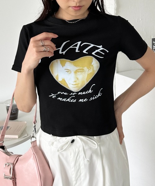 CLEA(クレア)の「ハートフォトプリント コンパクト半袖チビT(Tシャツ/カットソー・レディース・ブラック/ホワイト・M)」の17枚目の写真