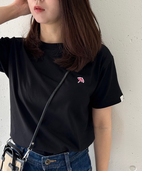 Arnie Arnold Palmer(アーニーアーノルドパーマー)の「【Arnie Arnold Palmer】6051980 T/C天竺フェルト刺繍Tシャツ(Tシャツ/カットソー・レディース・ホワイト/ピンク/ブラック・M/L/LL)」の8枚目の写真