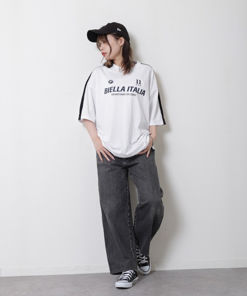 FILA(フィラ)の「【FILA】 90’s レトロ 袖ライン 半袖 ゲームシャツ / チームシャツ(Tシャツ/カットソー・レディース・ホワイト/ブラック/ブラック系/ホワイト系・LARGE/MEDIUM)」の13枚目の写真