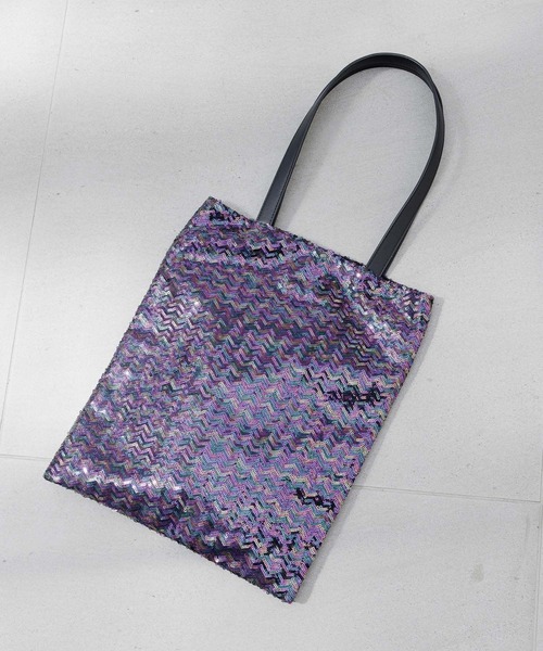 LAKOLE（ラコレ）の「スパンコールトートバッグ / 116059（トートバッグ・レディース・グレー/シルバー/パープル・FREE）」の3枚目の写真