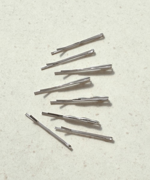 GOLDY(ゴールディ)の「ミニマル ライン マルチ セット ヘアピン(ヘアピン・レディース・ゴールド/シルバー系その他/ゴールド系その他/シルバー・FREE)」の7枚目の写真