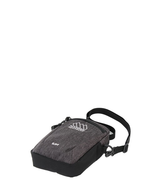 MADDEN EQUIPMENT（メデン イクイップメント）の「ネックポーチ ILIFF（ショルダーバッグ・メンズ・ネイビー/ブラック/アイボリー・ﾌﾘ-）」の10枚目の写真