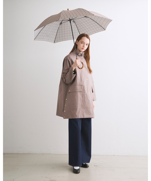 Traditional Weatherwear(トラディショナルウェザーウェア)の「【軽量】UMBRELLA BAMBOO LITE(長傘・レディース・ベージュ系その他/グリーン系その他・F)」の7枚目の写真