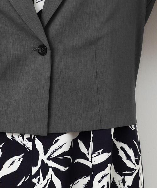 OPAQUE.CLIP（オペークドットクリップ）の「◆ショートテーラードジャケット【洗濯機洗い可】（テーラードジャケット・レディース・ダークグレー/ライトベージュ・40/38/42）」の16枚目の写真