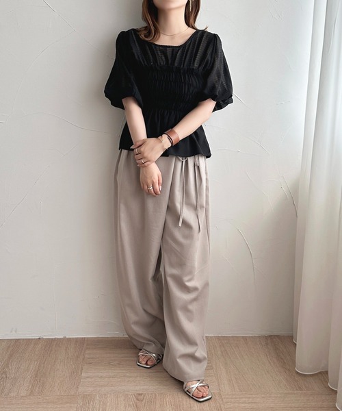 apres jour(アプレジュール)の「パフスリーブシャーリングブラウス【ZOZOTOWN限定アイテム】(シャツ/ブラウス・レディース・ブラック/アイボリー/ブルー・フリー/X-LARGE)」の14枚目の写真
