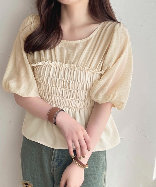 apres jour(アプレジュール)の「パフスリーブシャーリングブラウス【ZOZOTOWN限定アイテム】(シャツ/ブラウス・レディース・ブラック/アイボリー/ブルー・フリー/X-LARGE)」の8枚目の写真