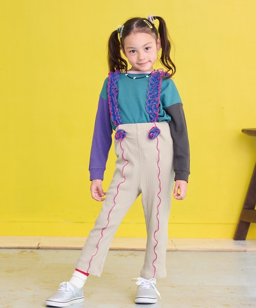 CALMIA(カルミア)の「チュールフリルストラップリブパンツ(その他パンツ・キッズ・レッド/ブラック/ライトブルー/グレー・80/90/100/110/120)」の3枚目の写真