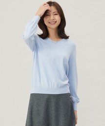 自由区　フォックスカシミヤ Vネックニット　38サイズ　サックスブルー 自由区 フォックスカシミヤ Vネックニット （サックスブルー系