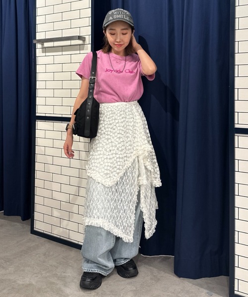 RODEO CROWNS WIDE BOWL(ロデオクラウンズワイドボウル)の「ケミカルTシャツ(Tシャツ/カットソー・レディース・ピンク/ブルー/チャコールグレー・FREE)」の8枚目の写真