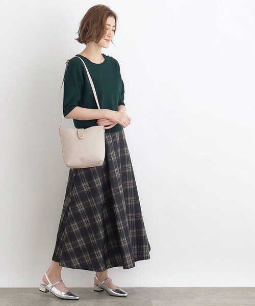 grove(グローブ)の「◆【人間工学】ベルトオコシショルダー(ショルダーバッグ・レディース・ワインレッド/ライトグレー/ブラック/ブロンズ・00)」の6枚目の写真