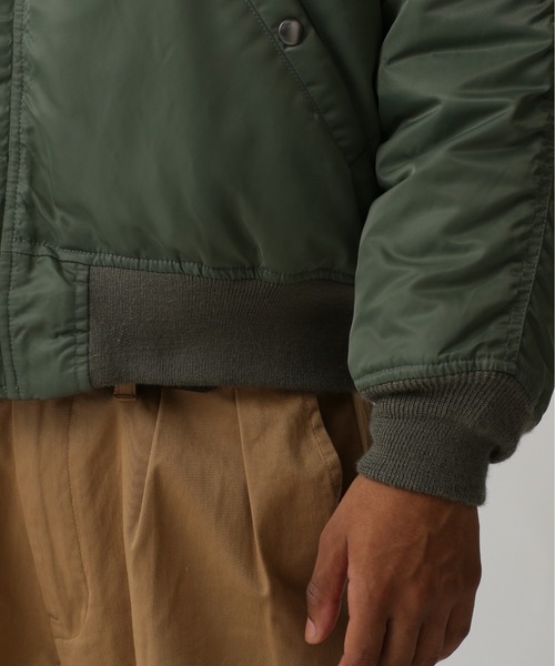 AVIREX（アヴィレックス）の「N-2B COMMERCIAL / N-2B コマーシャル / AVIREX / アヴィレックス（MA-1・メンズ・セージグリーン/ブラック・MEDIUM/LARGE/X-LARGE/XX-LARGE）」の22枚目の写真