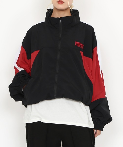 PUNYUS(プニュズ)の「切り替えナイロンジャケット(ナイロンジャケット・レディース・カーキ/ブラック/ブルー・2/3/4)」の5枚目の写真