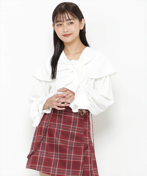 REDYAZEL(レディアゼル)の「2wayビッグカラーブラウス(シャツ/ブラウス・レディース・ブラウン/オフホワイト/ブラック・FREE)」の15枚目の写真