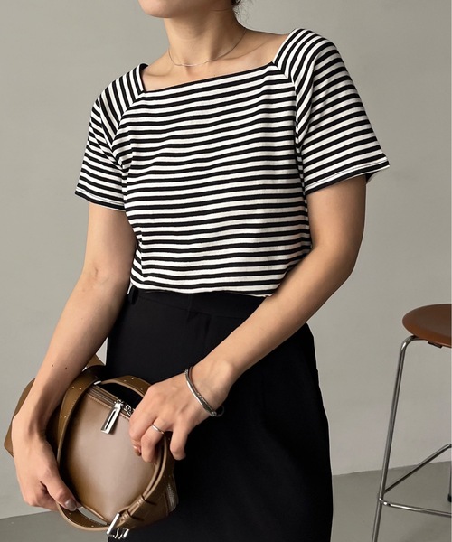 CAPRICIEUX LE'MAGE(カプリシューレマージュ)の「ミニ袖スクエアネックTシャツ(Tシャツ/カットソー・レディース・ブラック系その他/ブラック/ホワイト/ブラウン・FREE)」の13枚目の写真