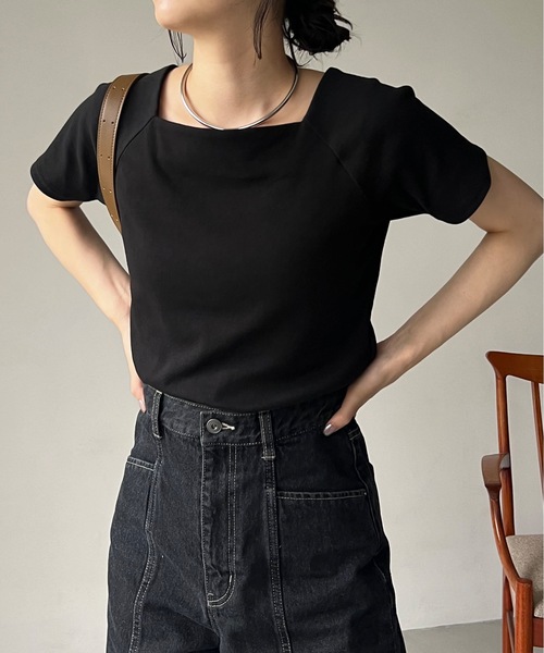 CAPRICIEUX LE'MAGE(カプリシューレマージュ)の「ミニ袖スクエアネックTシャツ(Tシャツ/カットソー・レディース・ブラック系その他/ブラック/ホワイト/ブラウン・FREE)」の10枚目の写真