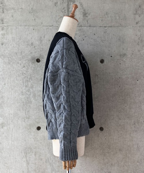 meJane(ミージェーン)の「ニットドッキング ロゴスウェットトレーナー(スウェット・レディース・ブラック/グレー/ブルー・FREE)」の21枚目の写真