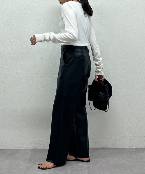 LOUNGEDRESS（ラウンジドレス）の「BASICテレコロンT（Tシャツ/カットソー・レディース・ブラック/オフホワイト/チャコールグレー/ライトグレー・FREE）」の6枚目の写真